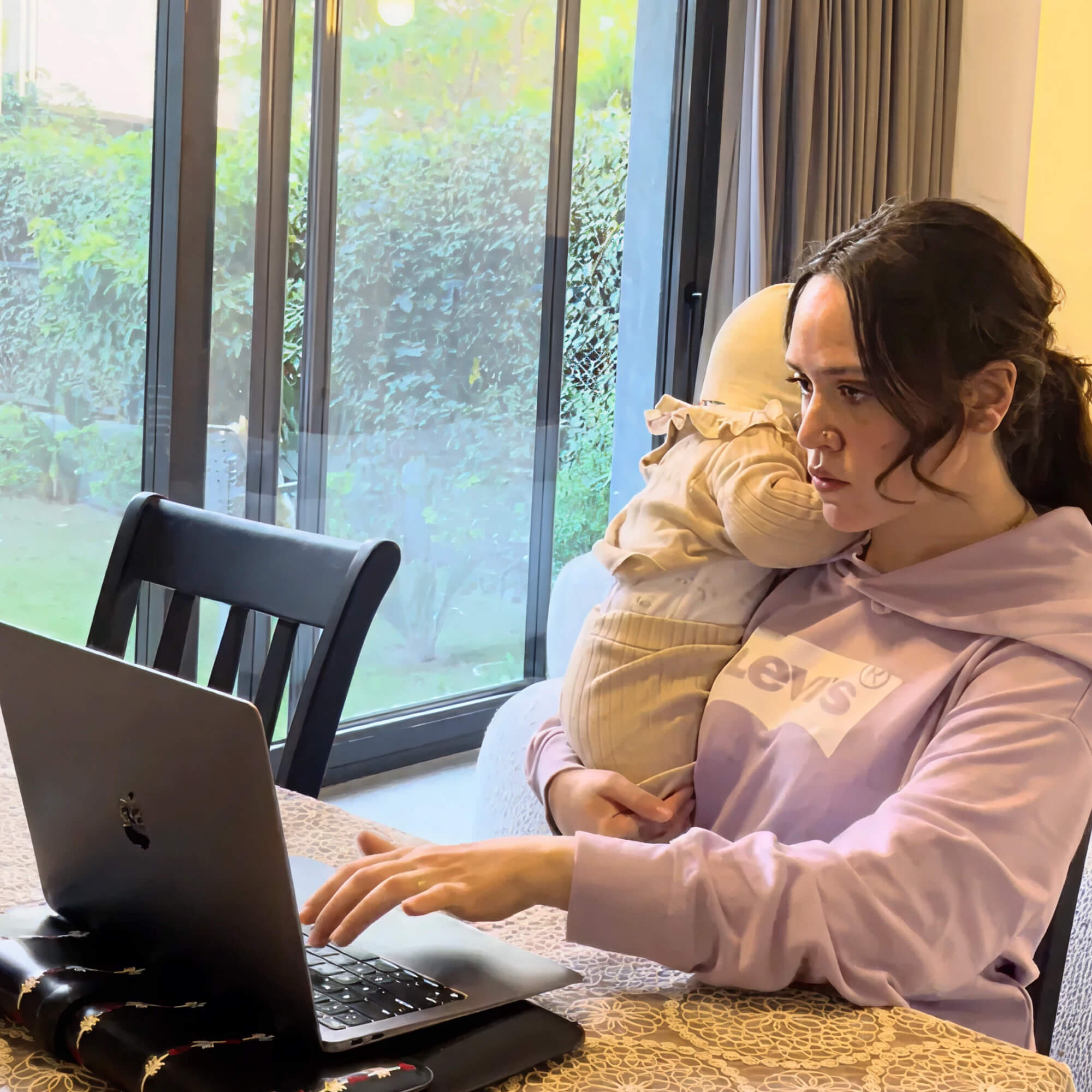 5 ways to support parents going back to work